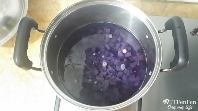 紫薯淮山椰奶露步骤6