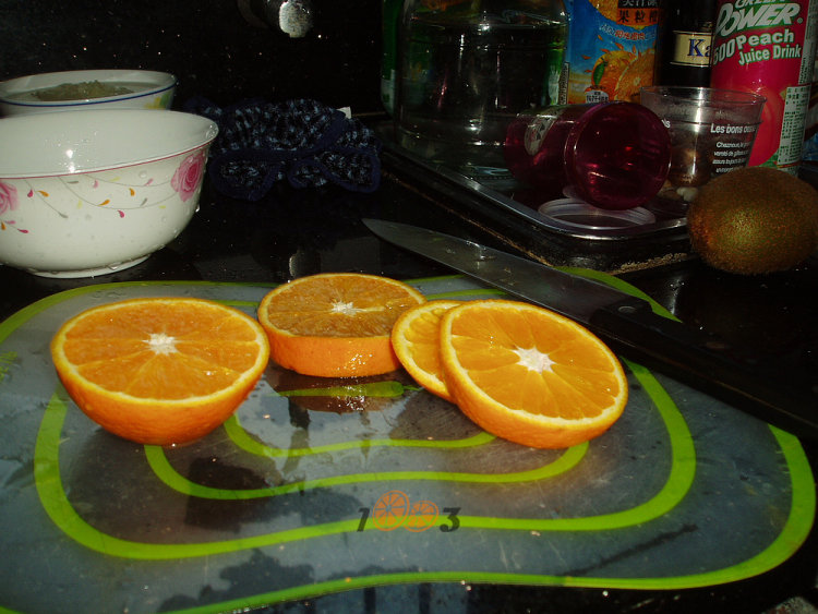 银耳炖甜橙步骤3