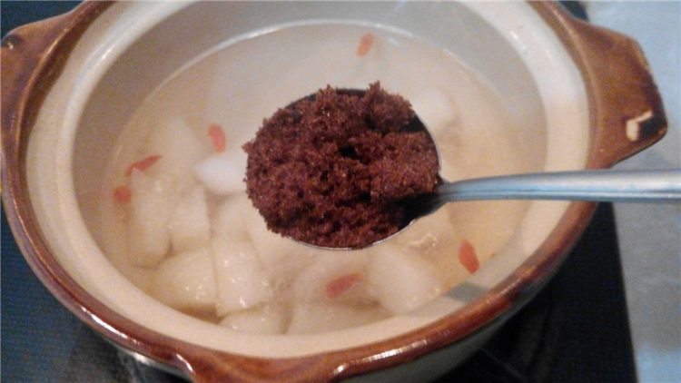 雪梨红糖水步骤5