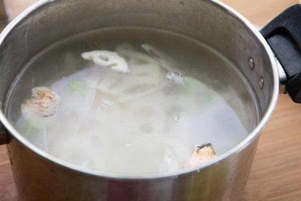冰糖藕水步骤2