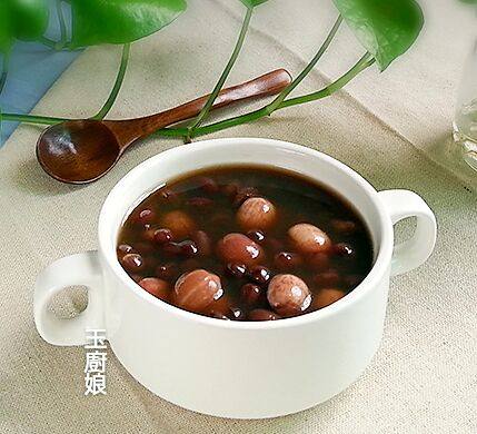 红豆莲子糖水步骤6
