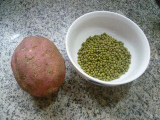 绿豆红薯汤步骤1