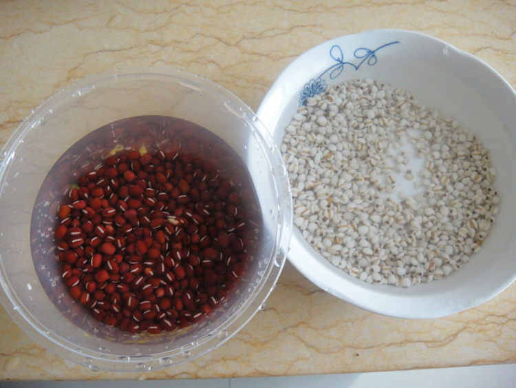 陈皮薏米红豆汤步骤2