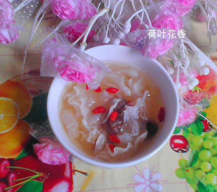 桂圆炖银耳步骤6