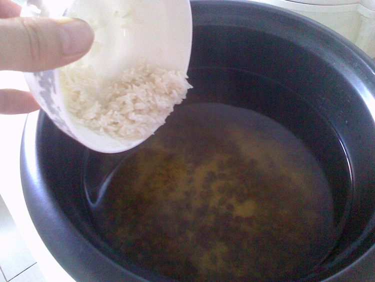 海带绿豆粥步骤6