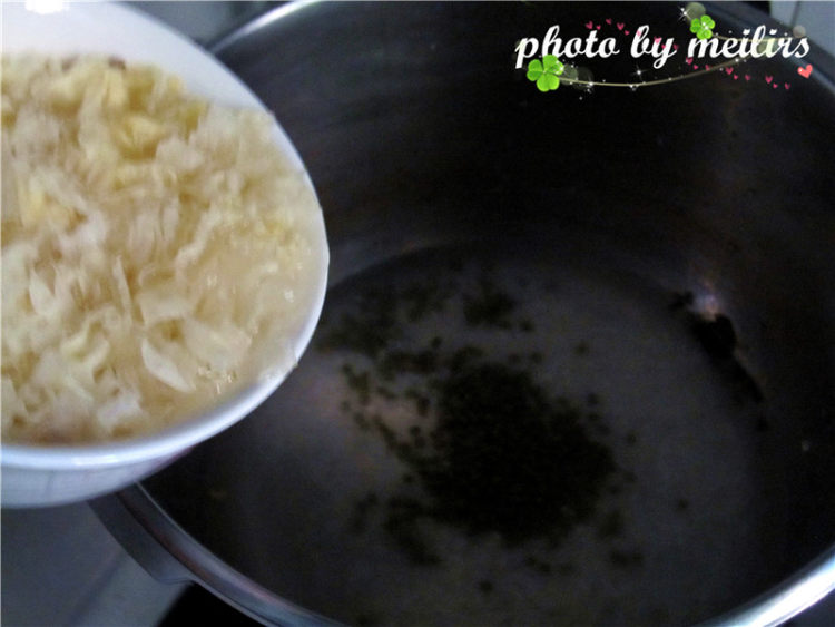 银耳绿豆羹步骤7