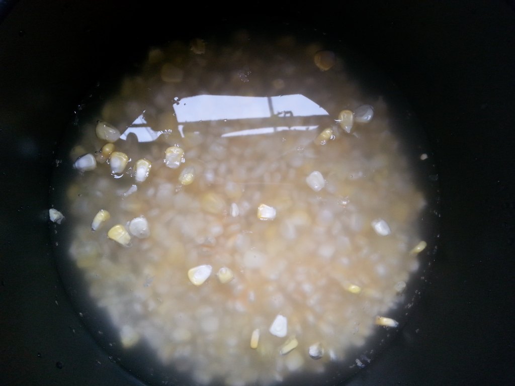 绿豆玉米糖水步骤4