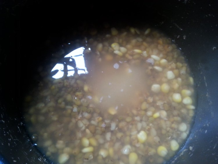 绿豆玉米糖水步骤8