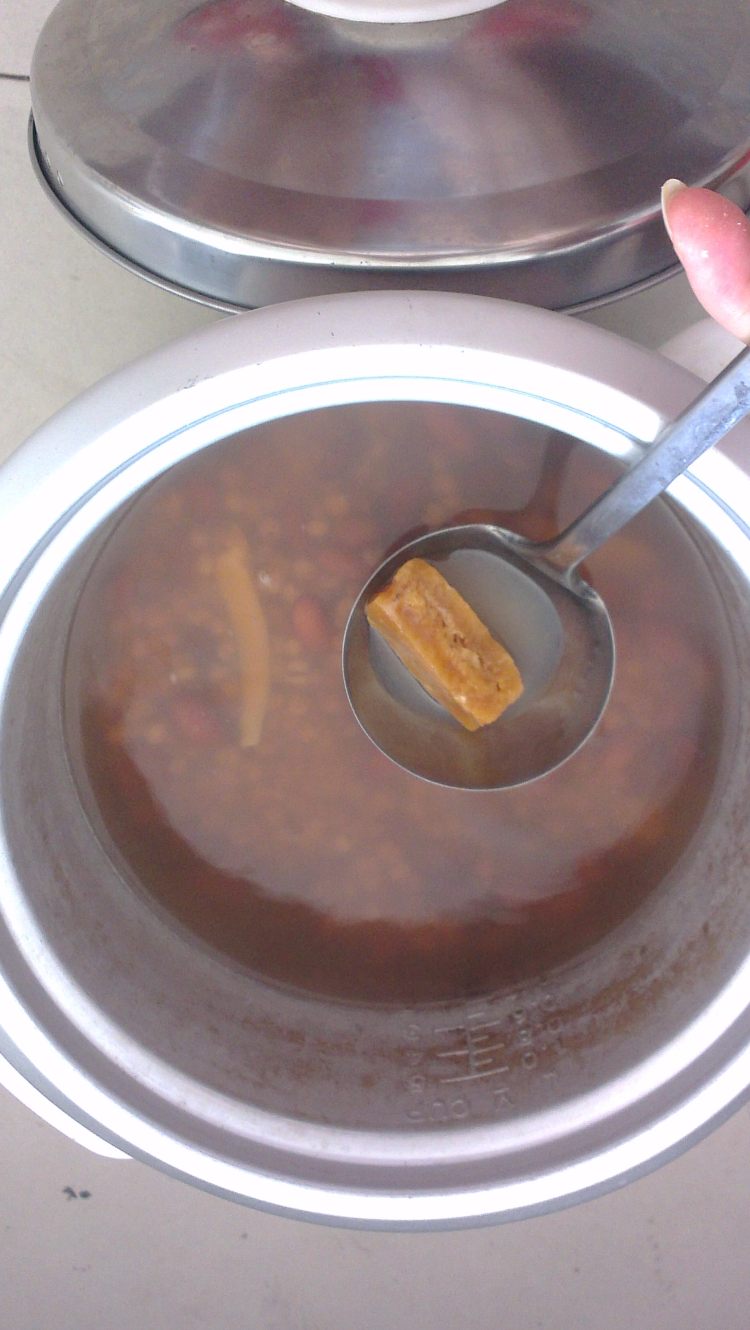 红豆薏仁糖水步骤3