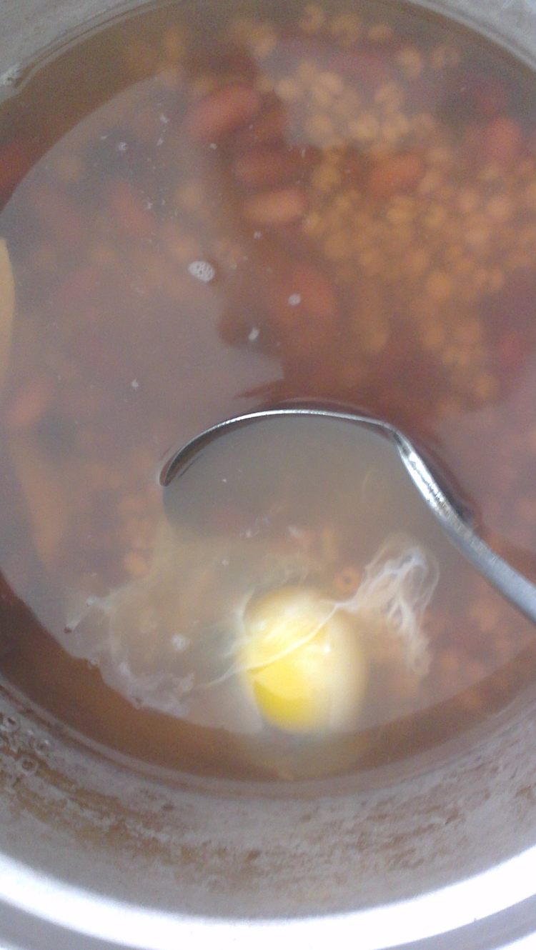 红豆薏仁糖水步骤4