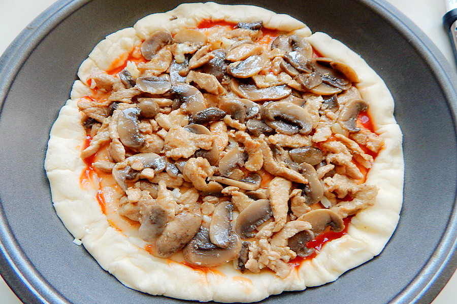 香菇猪肉披萨步骤12