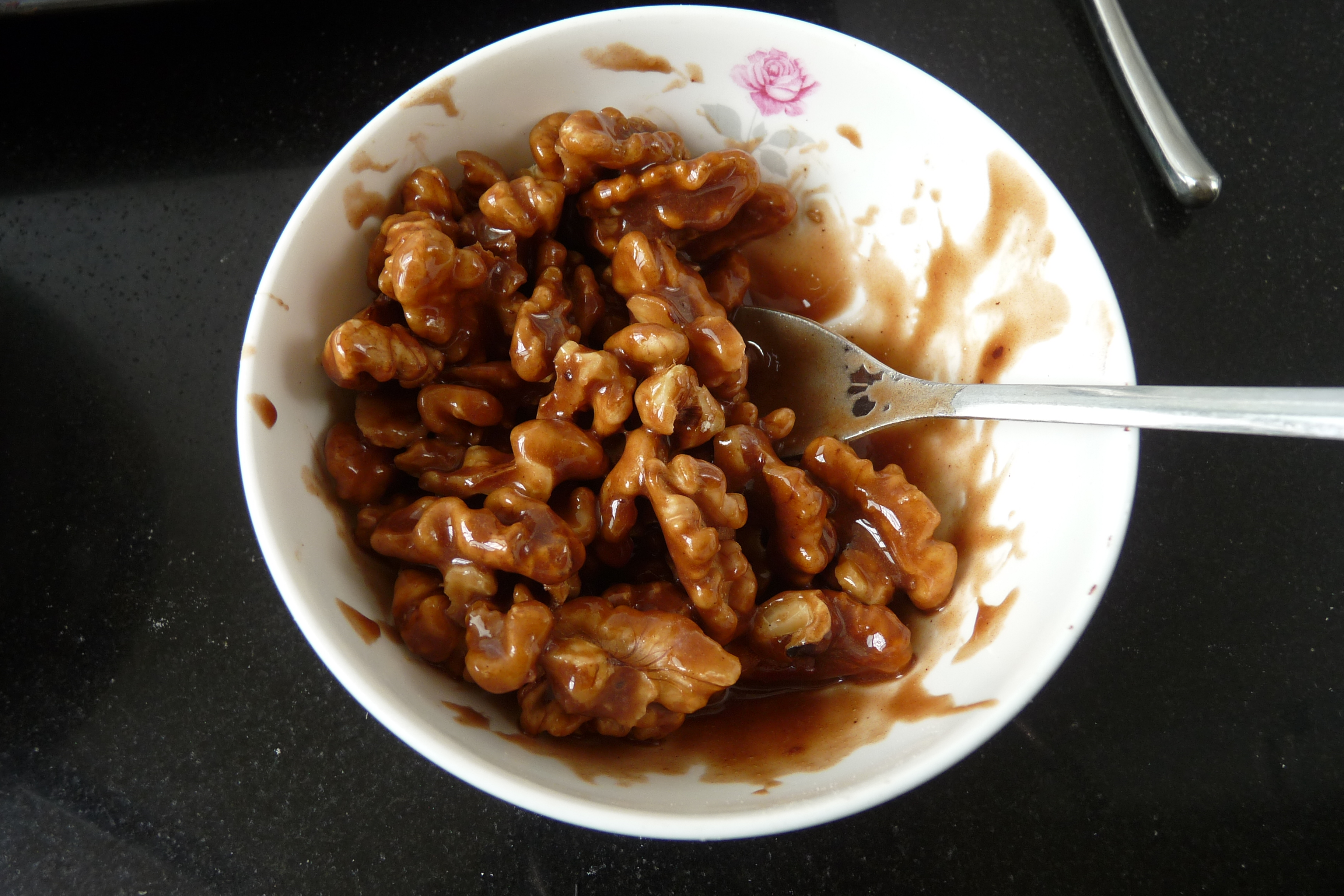 酥香核桃盏步骤7