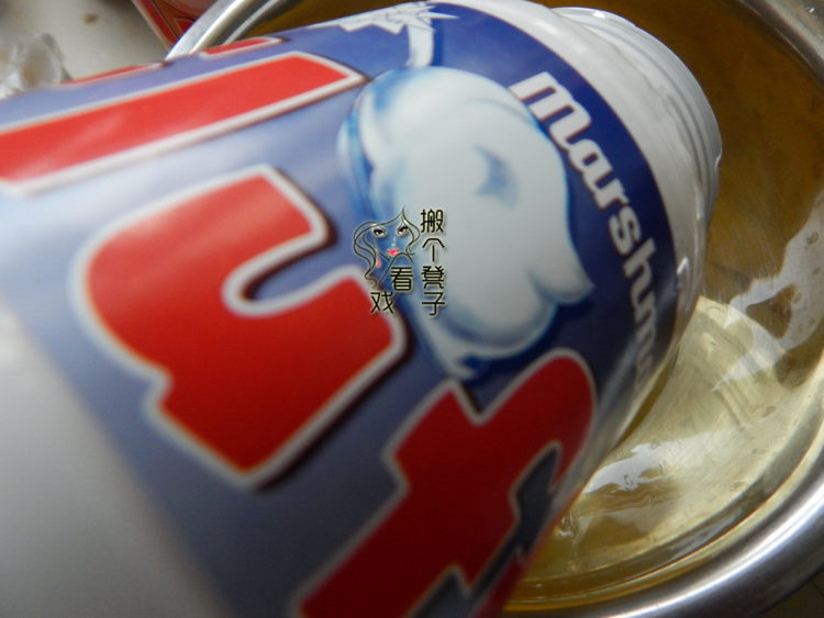 棉花糖华夫饼步骤2