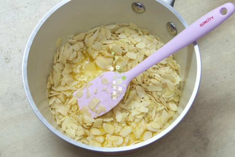 蜂蜜扁桃仁酥饼步骤9