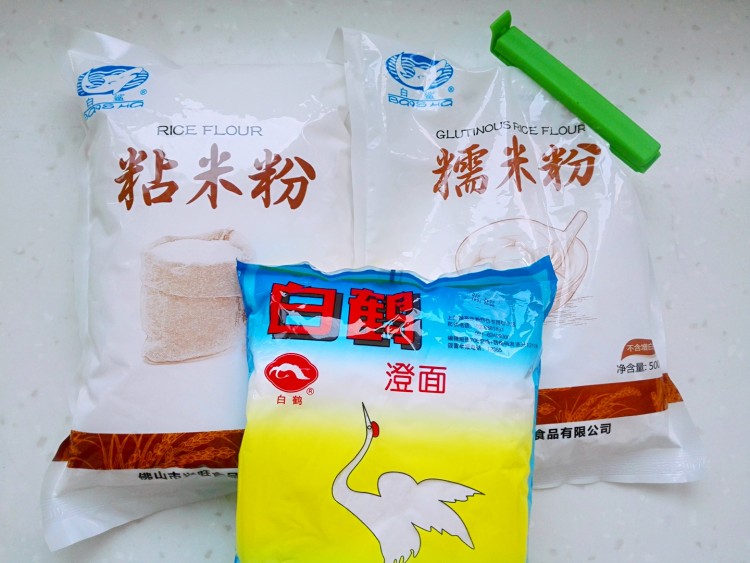 紫薯馅冰皮月饼步骤1