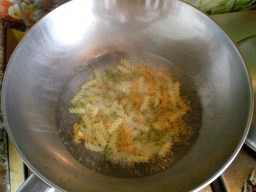 酱鸭脖蔬菜西米露步骤6