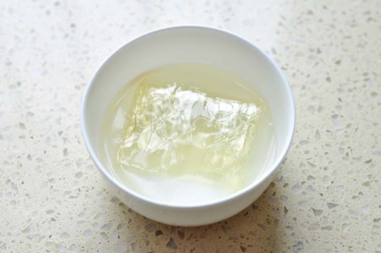 芒果燕麦布丁步骤2