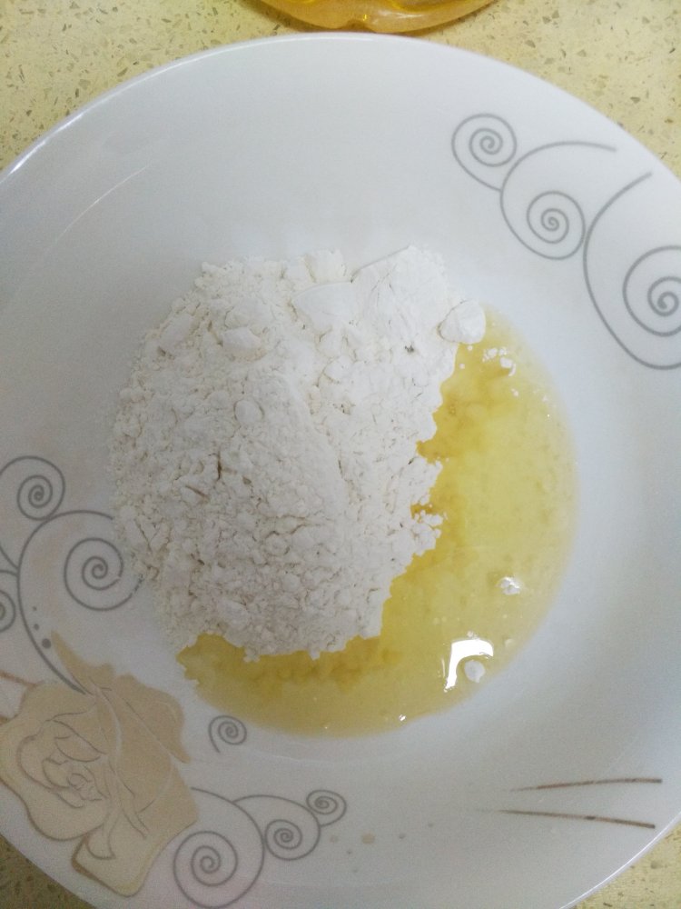 豆沙一口酥步骤2