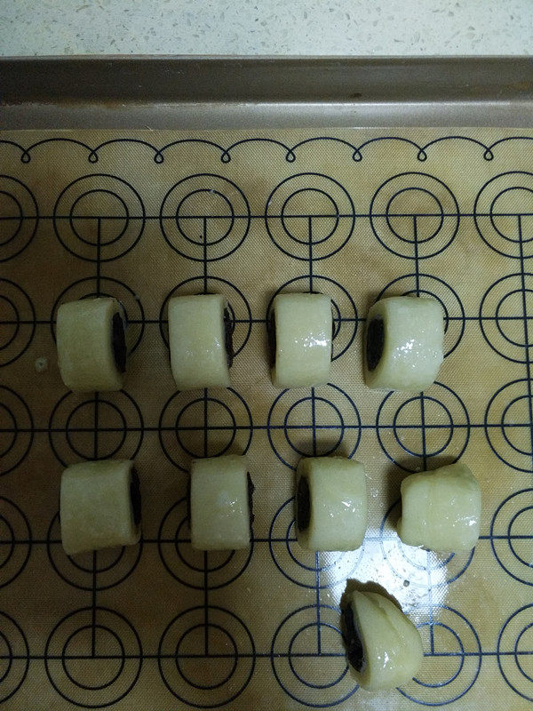 豆沙一口酥步骤10