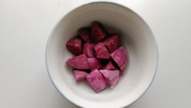 紫薯夹心蛋糕步骤2