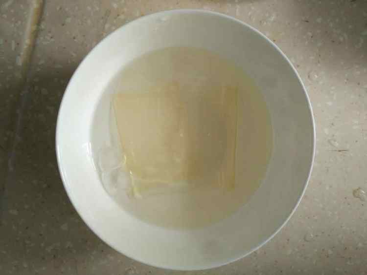 红糖酸奶大理石纹慕斯步骤1