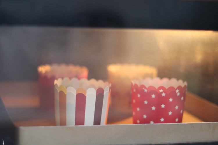 蔓越莓朗姆酒马芬蛋糕步骤13