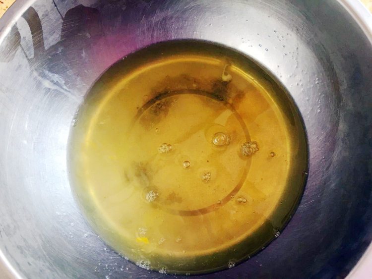 方盘戚风蛋糕步骤2