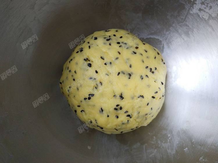 黑芝麻麻糬面包步骤7