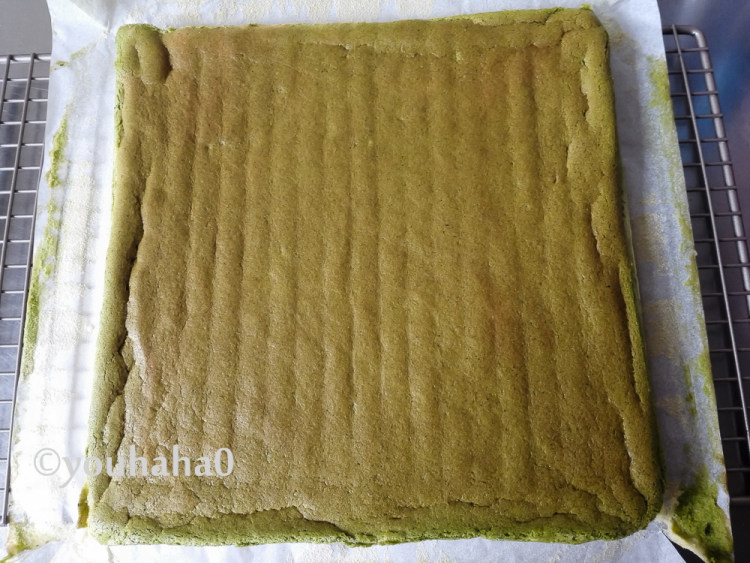 抹茶旋风蛋糕卷步骤14