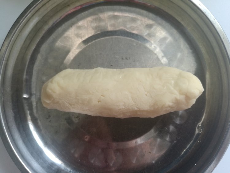酥皮樱桃纸杯蛋糕步骤1