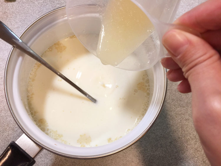 草莓炼乳奶酪步骤5