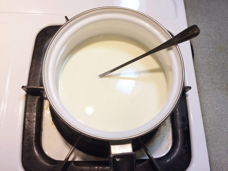 草莓炼乳奶酪步骤4