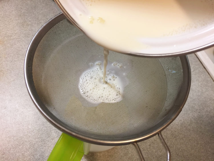 草莓炼乳奶酪步骤7