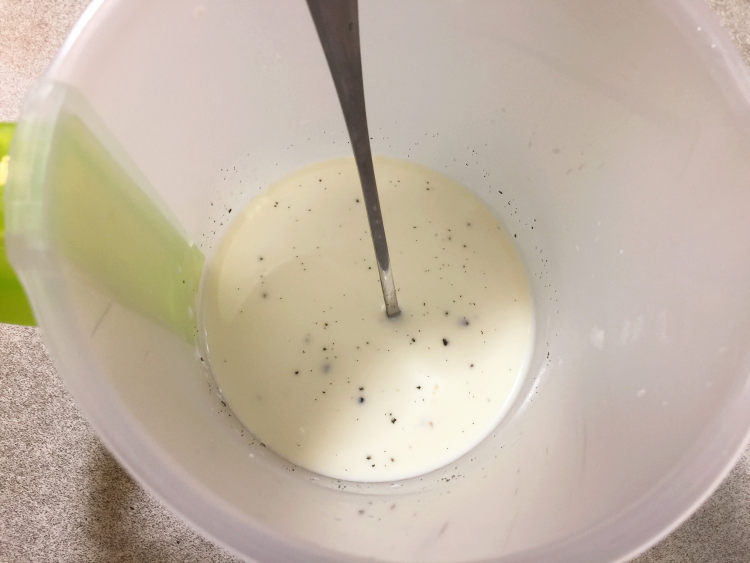 草莓炼乳奶酪步骤9
