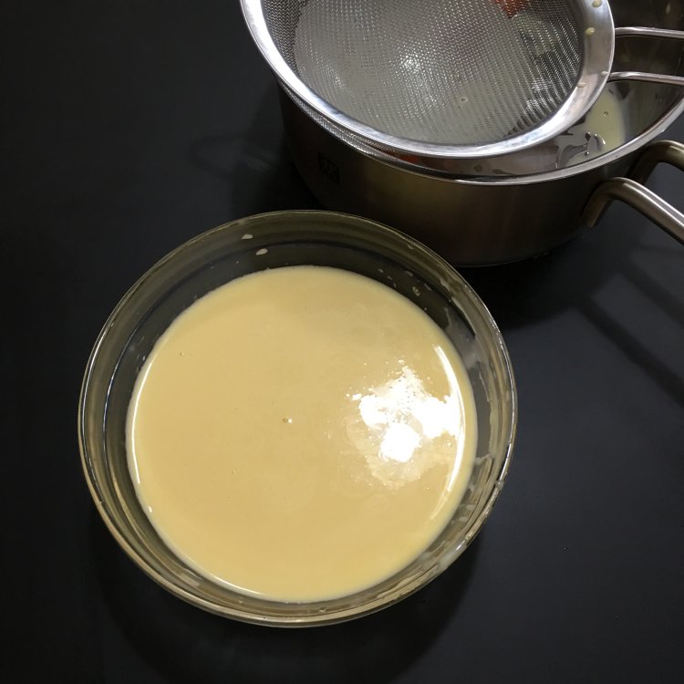 焦糖烤布蕾步骤5