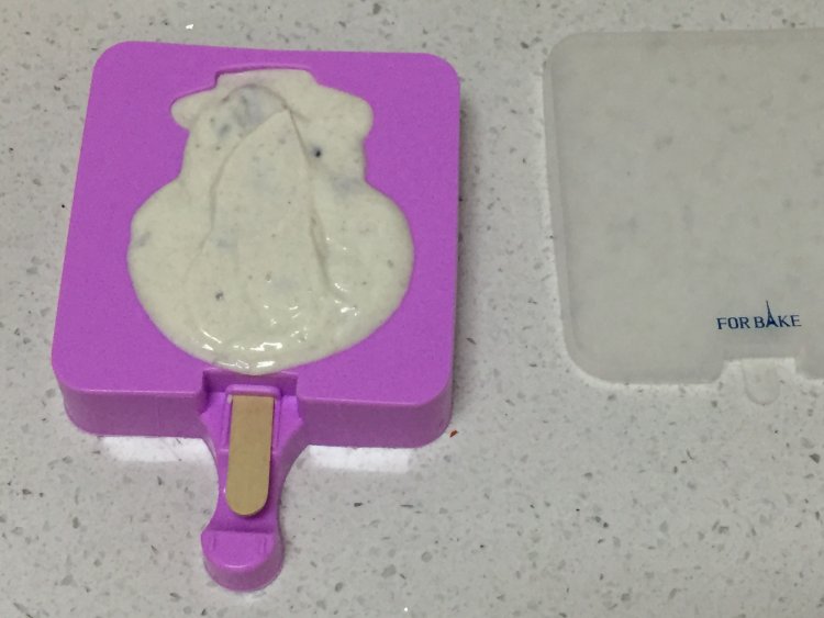 酸奶蜜豆雪糕步骤9