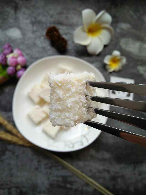 奶香椰丝小方块步骤11