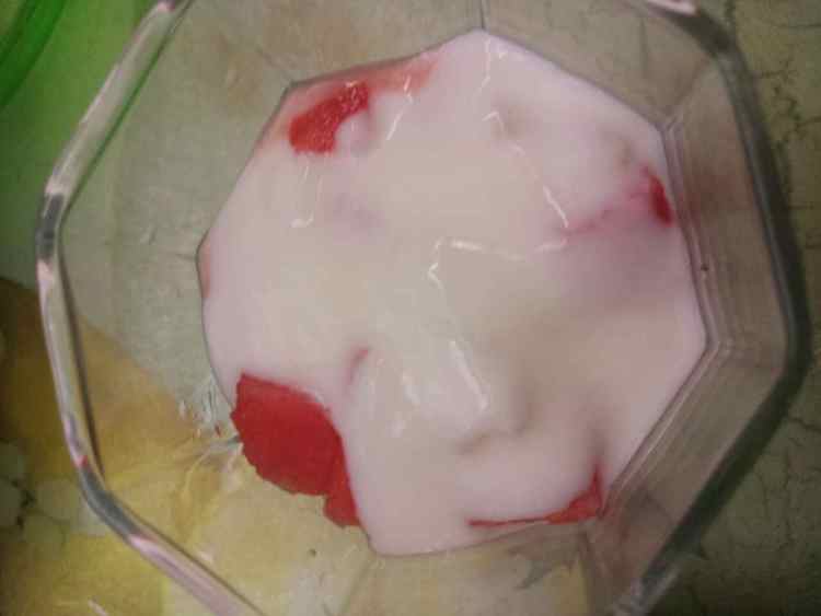 燕麦酸奶水果杯步骤5