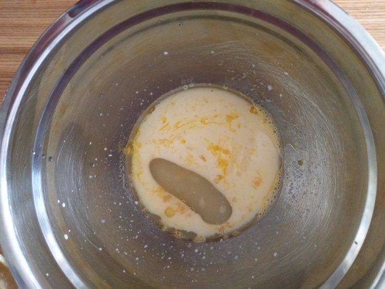 抹茶戚风步骤5