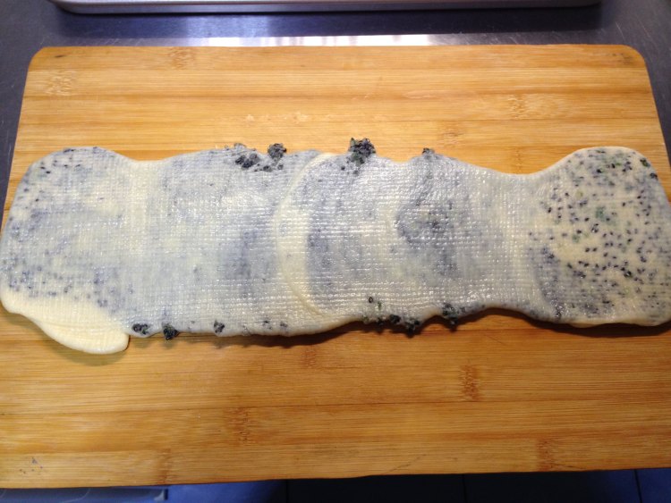 葱香黑芝麻甜味苏打饼步骤8