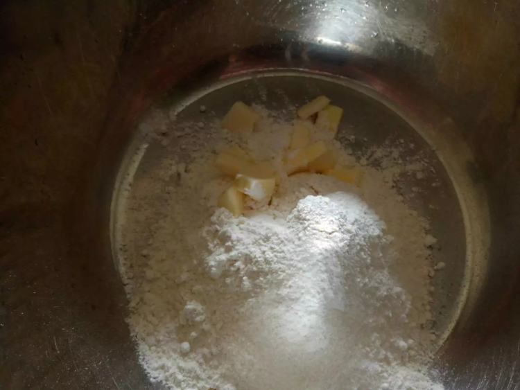 酥皮蛋挞（自制蛋挞皮步骤2