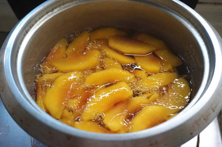 黄桃糖水步骤5