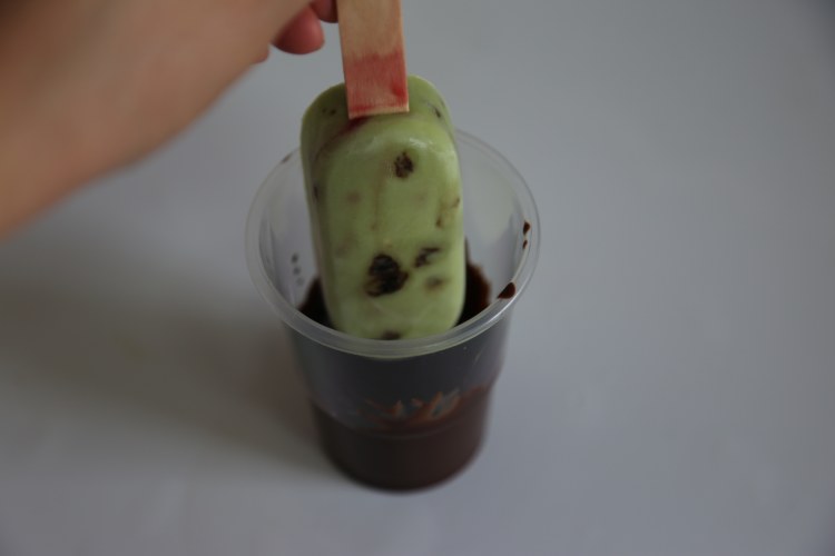 牛油果脆皮雪糕步骤14