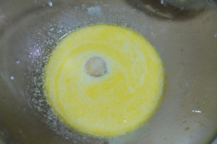 奶油霜肉桂苹果麦芬步骤3