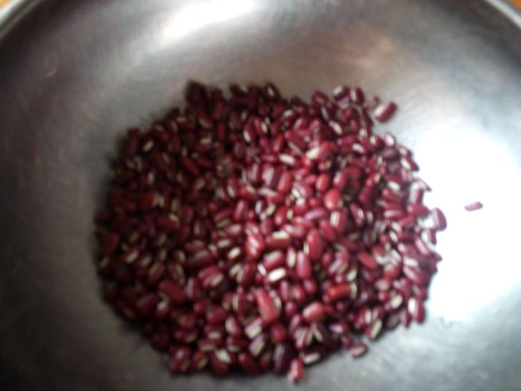 赤小豆薏米汤步骤1