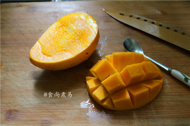 芒果龟苓膏步骤7