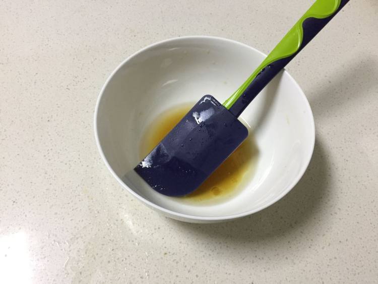 核桃花生坚果派步骤9