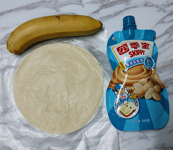 花生酱香蕉酥步骤1