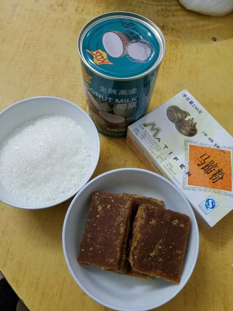 椰香马蹄千层糕步骤1