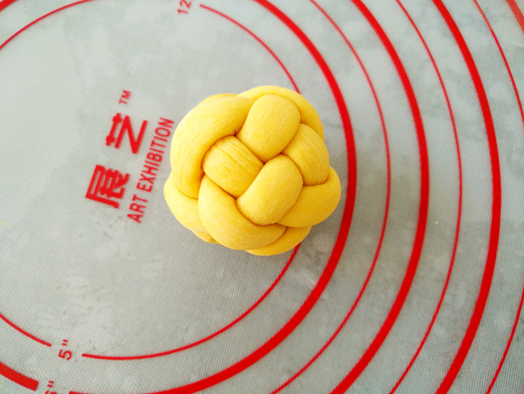 南瓜泥绣球面包步骤6